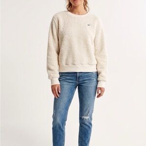 Abercrombie & Fitch  Sherpa fleece sweater sweatshirt pullover cream soft medium